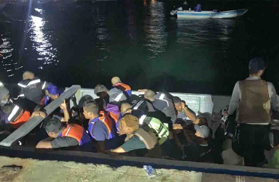 Armada de Colombia salvaguardó la vida de 34 migrantes
