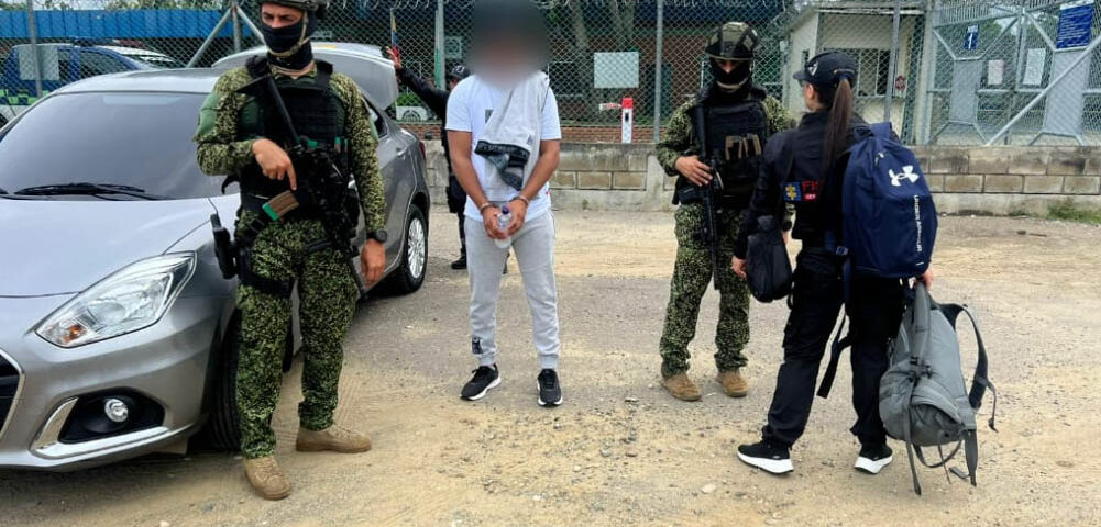 Armada de Colombia y fiscalía capturan extraditable en montería