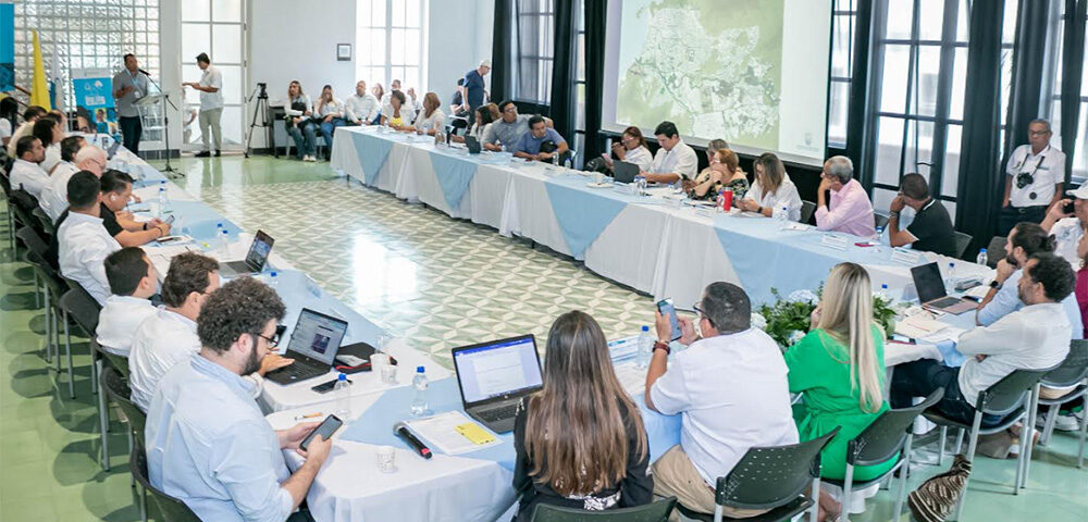 Rector Pablo Vera propone seis proyectos para la Santa Marta de los 500 años