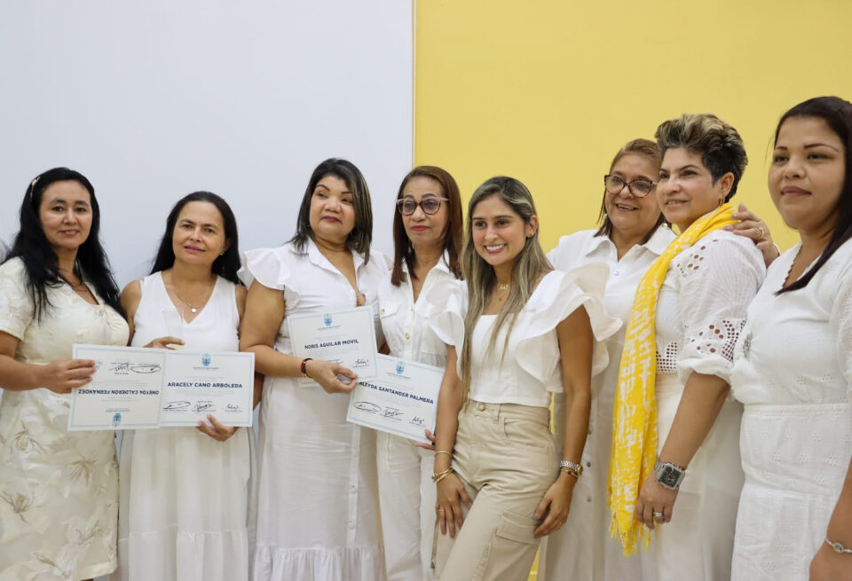 Alcaldía de Santa Marta Reconoce labor de las Vacunadoras del PAI