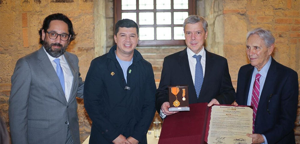 C.I Banasan recibe la Orden del Congreso de la República