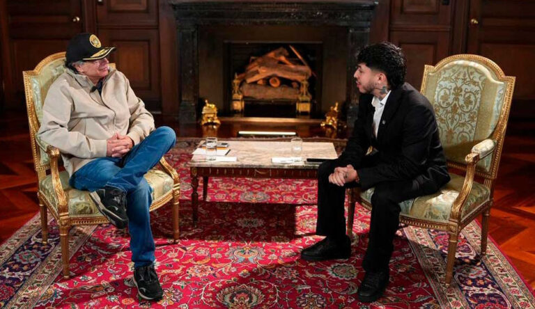 En la era del entretenimiento digital, el periodismo riguroso es garantía de verdad y responsabilidad frente al poder político